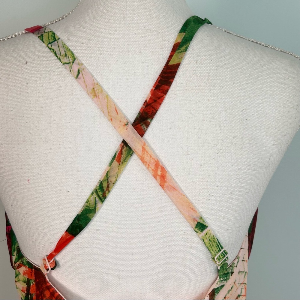 VENUS Tropical Print Maxi Dress - Picture 7 of 14